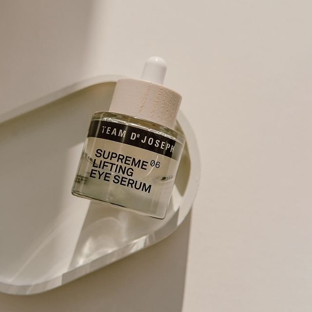 LIFTINGUJĄCE SERUM NA OKOLICĘ OCZU, 15ml - obrazek 3
